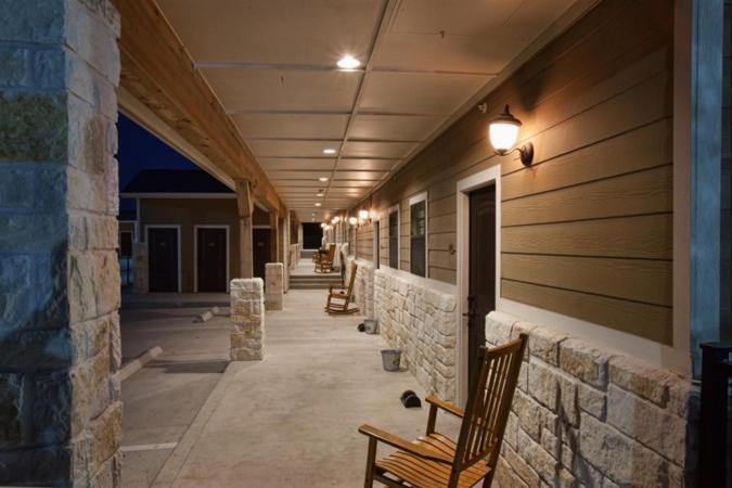 The Lodge At Kenedy Luaran gambar